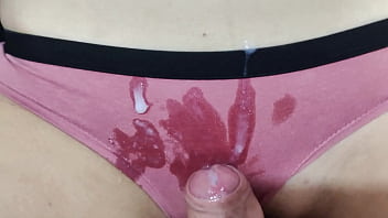 Virginity lost: Girl's first sexual experience with big dick